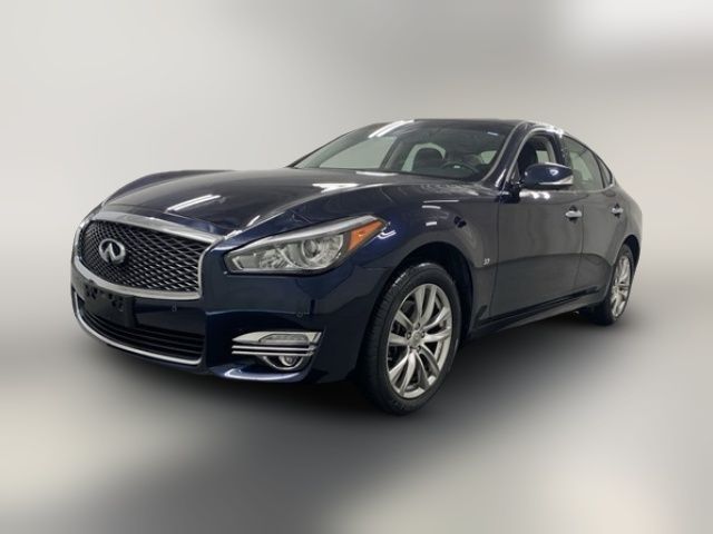 2019 INFINITI Q70 3.7 Luxe