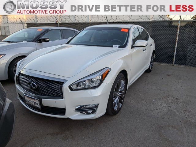 2019 INFINITI Q70 3.7 Luxe