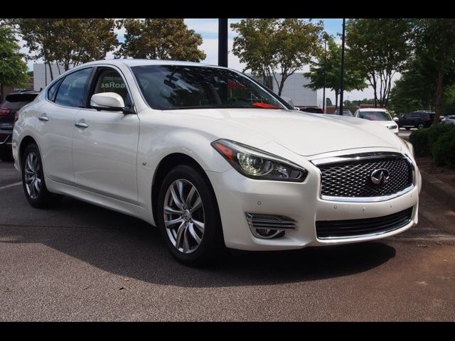 2019 INFINITI Q70 3.7 Luxe