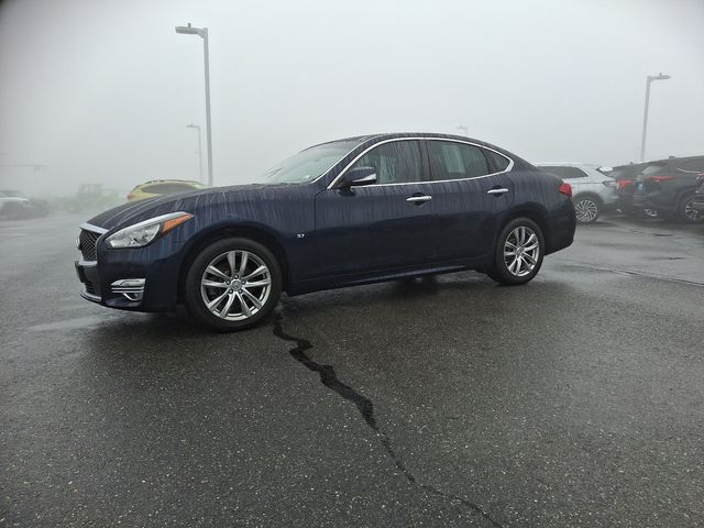 2019 INFINITI Q70 3.7 Luxe