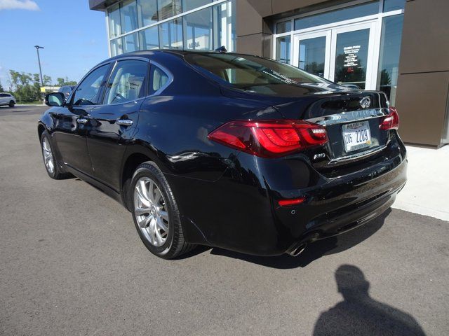 2019 INFINITI Q70 3.7 Luxe