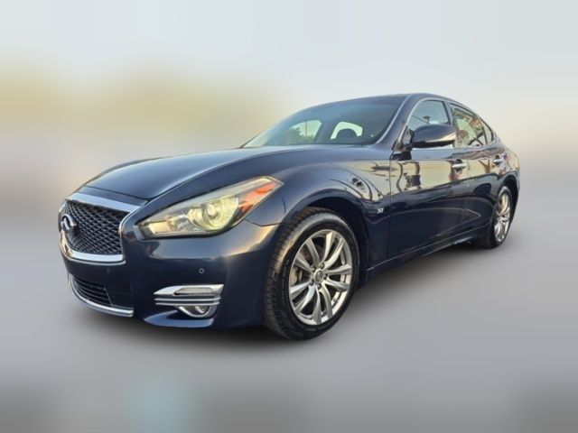 2019 INFINITI Q70 3.7 Luxe