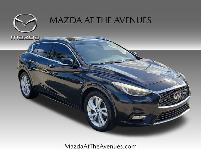 2019 INFINITI QX30 Essential