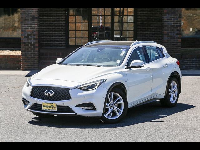 2019 INFINITI QX30 Essential