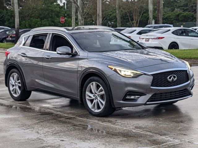 2019 INFINITI QX30 Essential