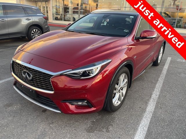 2019 INFINITI QX30 Essential