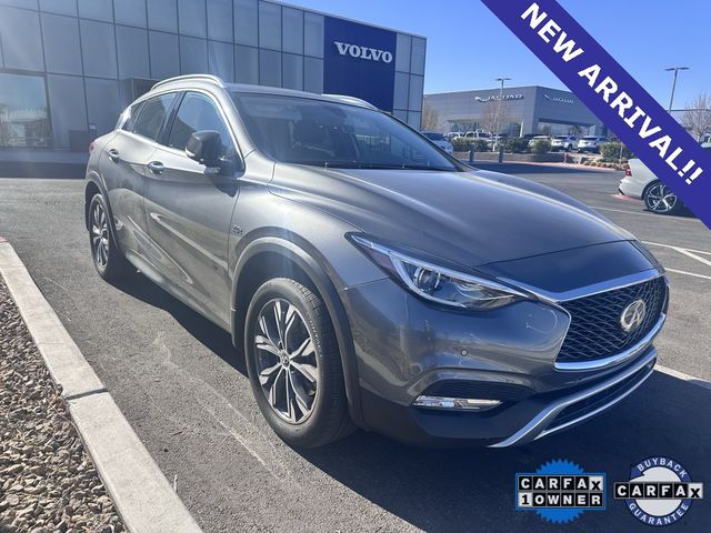 2019 INFINITI QX30 Essential