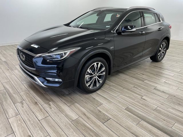 2019 INFINITI QX30 Essential