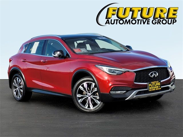 2019 INFINITI QX30 Essential