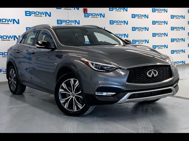 2019 INFINITI QX30 Essential