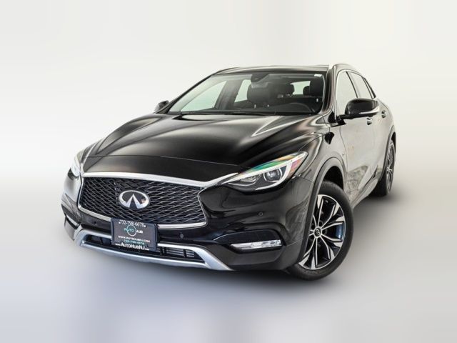 2019 INFINITI QX30 Essential