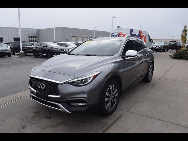 2019 INFINITI QX30 Essential