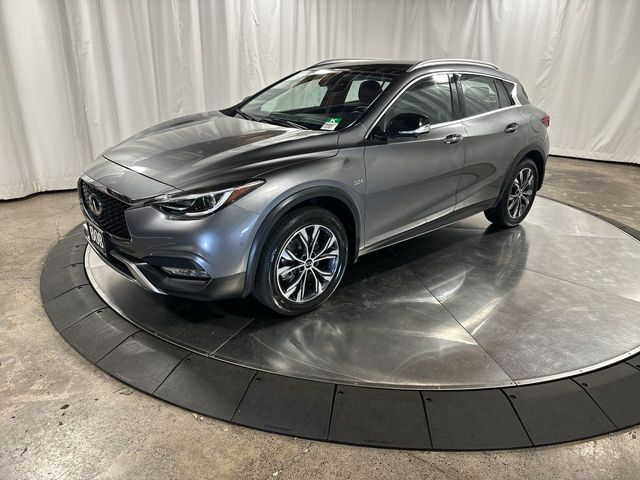 2019 INFINITI QX30 Essential