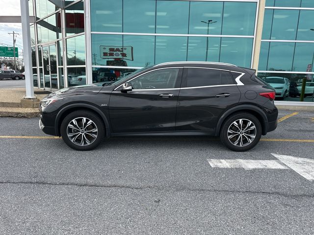 2019 INFINITI QX30 Essential