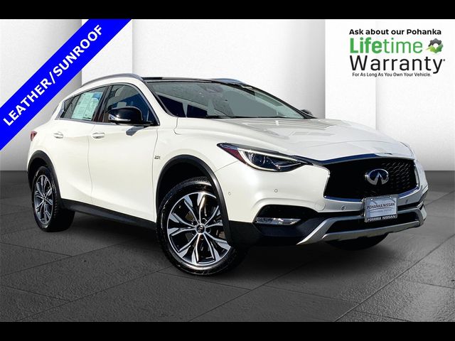 2019 INFINITI QX30 Essential