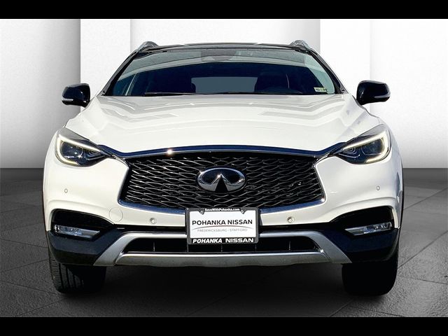 2019 INFINITI QX30 Essential