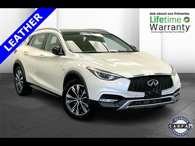 2019 INFINITI QX30 Essential