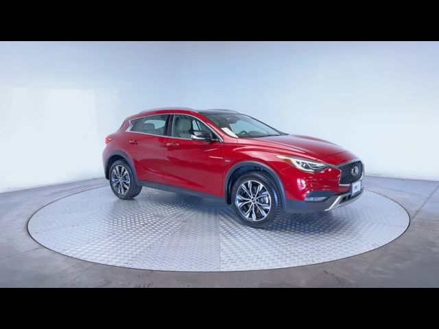 2019 INFINITI QX30 Essential