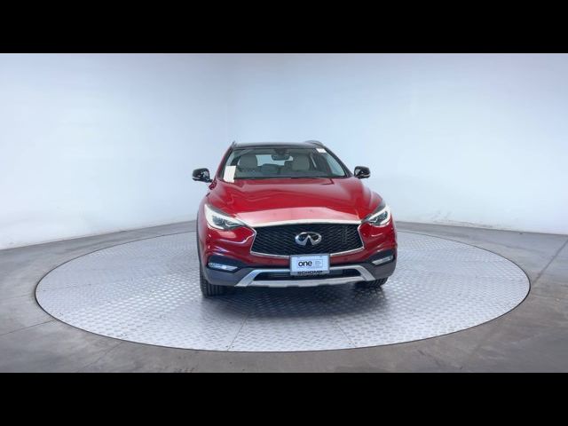 2019 INFINITI QX30 Essential