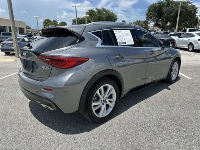 2019 INFINITI QX30 Luxe