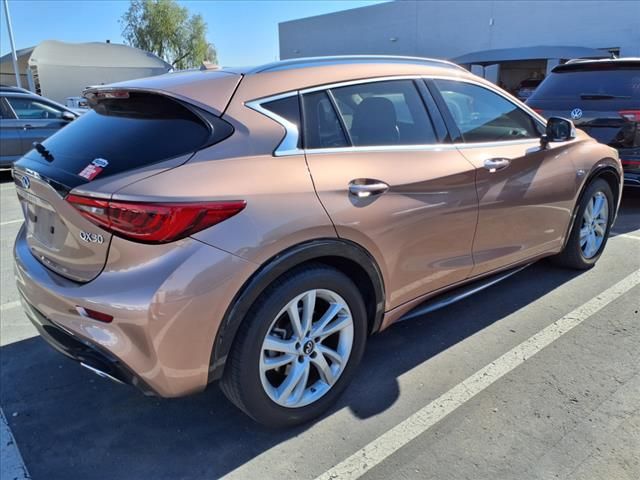 2019 INFINITI QX30 Luxe