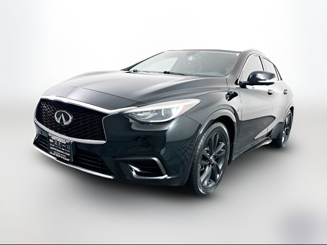 2019 INFINITI QX30 Luxe