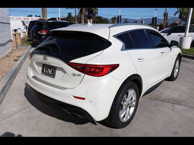 2019 INFINITI QX30 Luxe