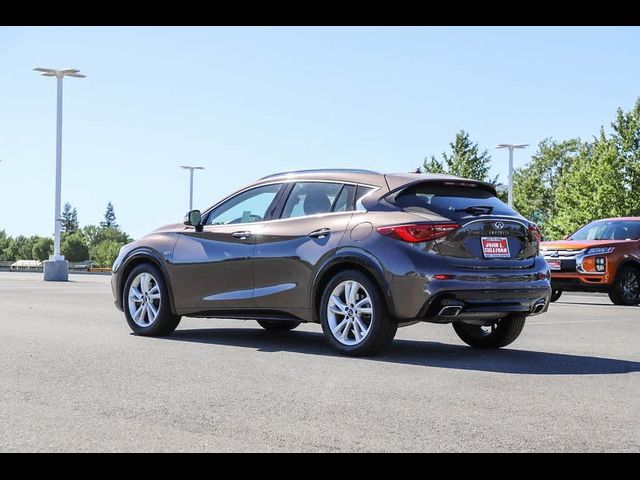 2019 INFINITI QX30 Luxe