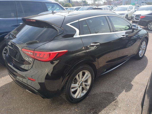 2019 INFINITI QX30 Luxe