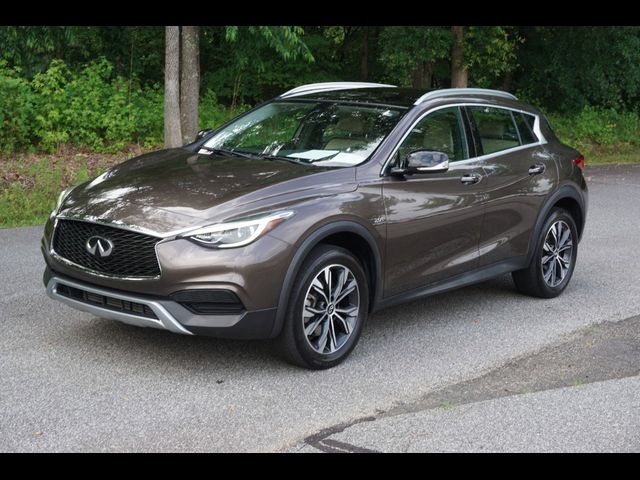 2019 INFINITI QX30 Luxe