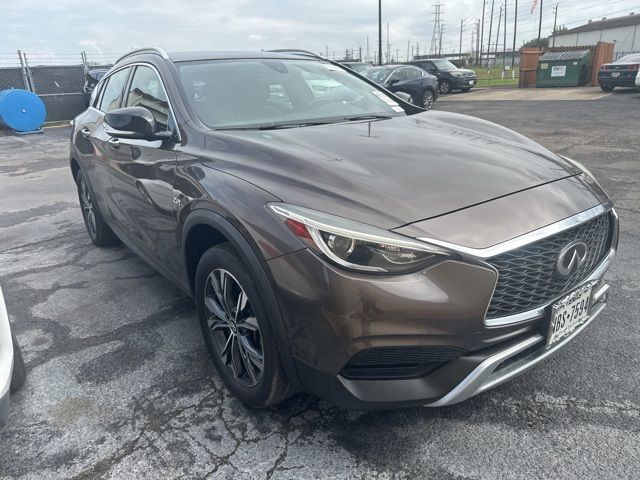 2019 INFINITI QX30 Luxe