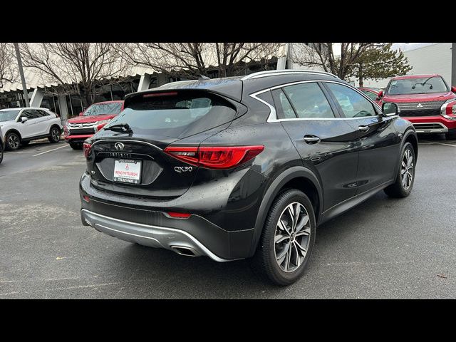 2019 INFINITI QX30 Luxe