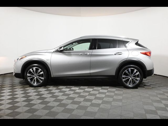 2019 INFINITI QX30 Luxe