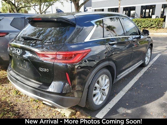 2019 INFINITI QX50 Essential