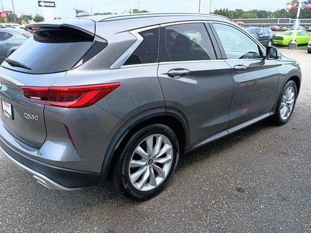 2019 INFINITI QX50 Essential