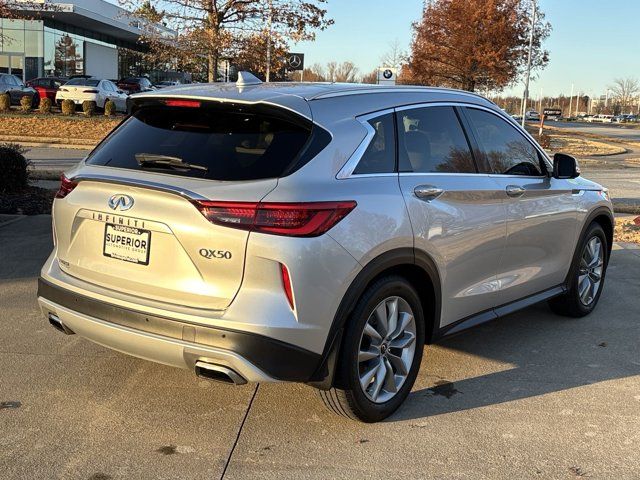 2019 INFINITI QX50 Essential