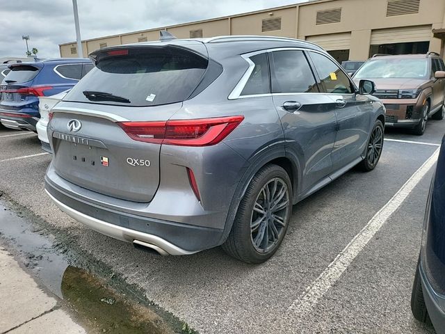 2019 INFINITI QX50 Essential