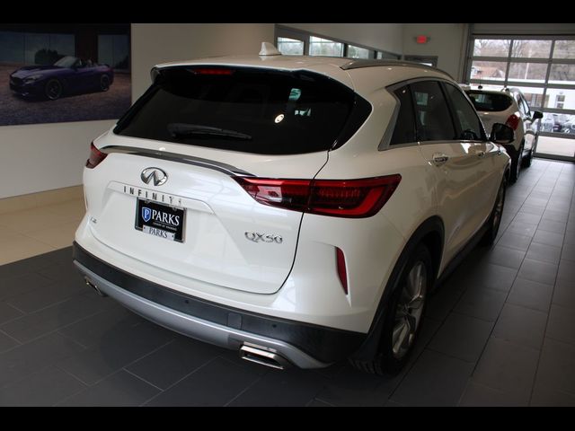 2019 INFINITI QX50 Essential