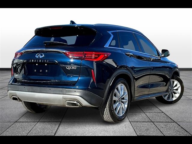 2019 INFINITI QX50 Essential