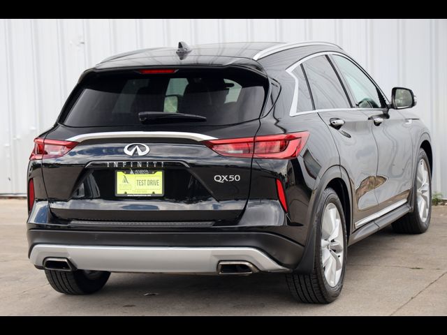 2019 INFINITI QX50 Essential