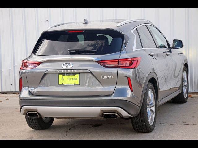 2019 INFINITI QX50 Essential