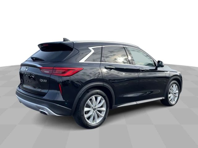 2019 INFINITI QX50 Essential