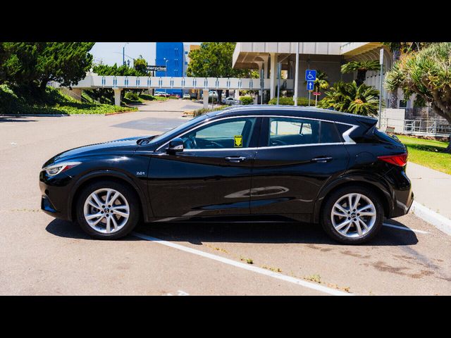 2019 INFINITI QX30 Luxe