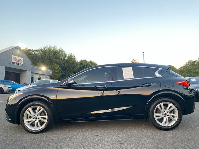 2019 INFINITI QX30 Pure