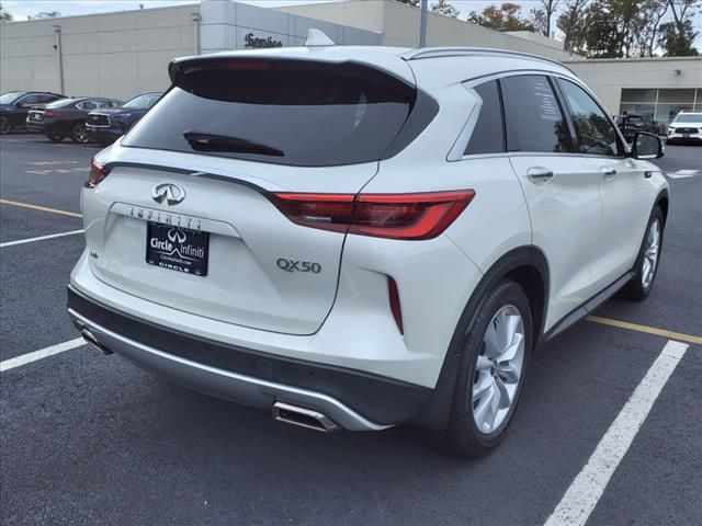 2019 INFINITI QX50 Essential