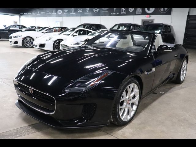 2019 Jaguar F-Type P300