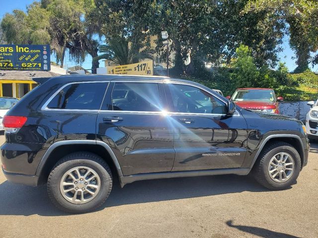 2019 Jeep Grand Cherokee Laredo