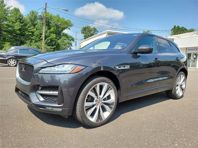 2019 Jaguar F-Pace 30t R-Sport