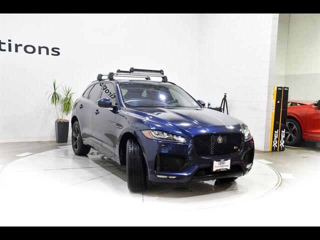 2019 Jaguar F-Pace S