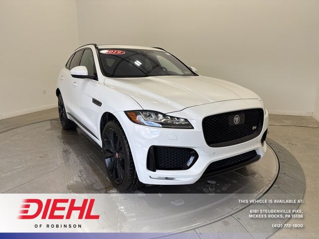 2019 Jaguar F-Pace S